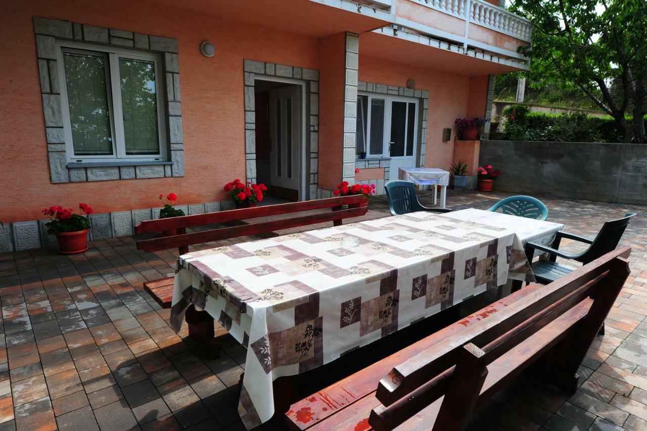 Apartmani Margeta Rab Town Exterior foto