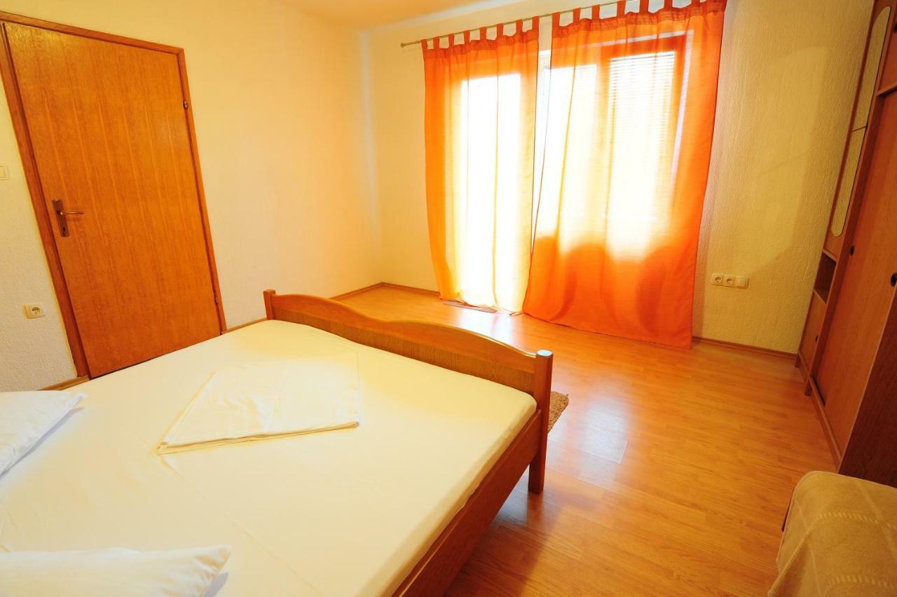 Apartmani Margeta Rab Town Exterior foto